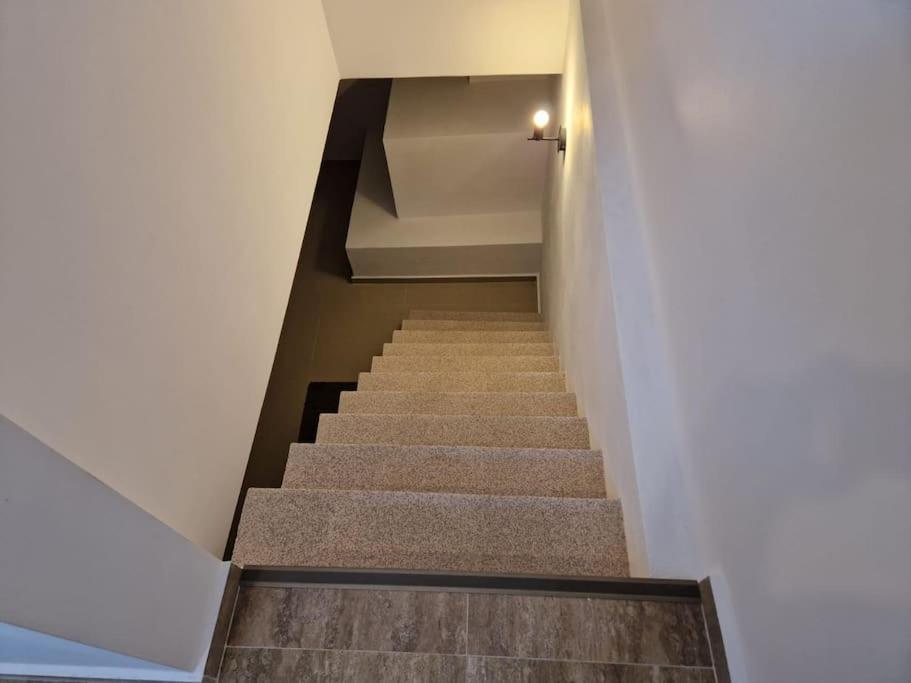 Danube Double Apartment เบรยลา ภายนอก รูปภาพ